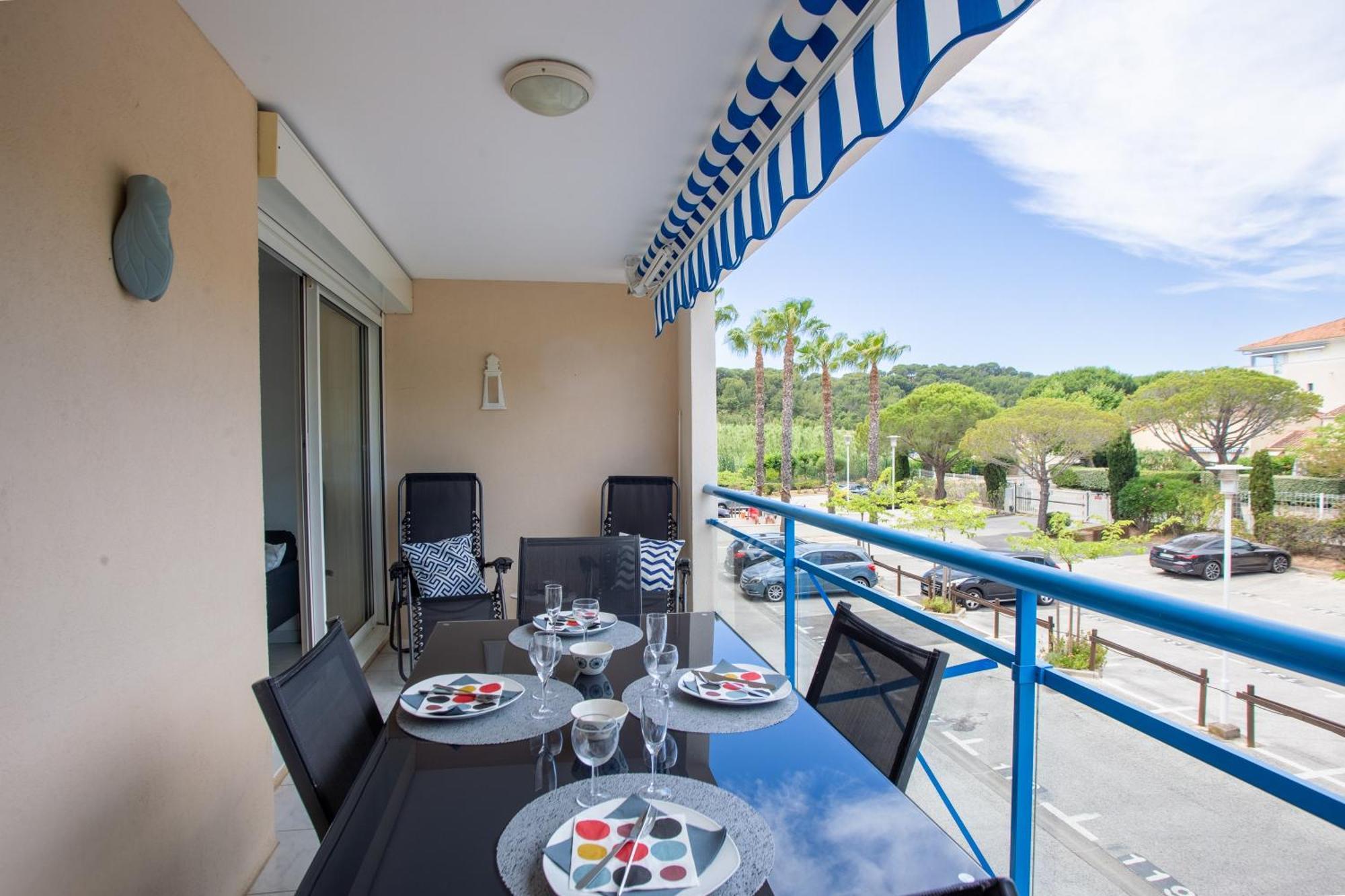 Lou Estrella - Appt 4P Avec Piscine Proche Plage Le Lavandou Bagian luar foto