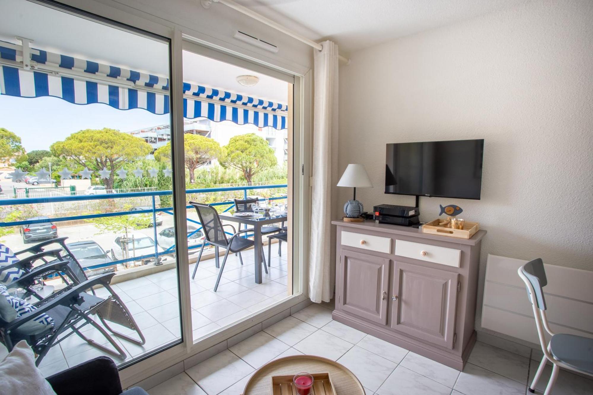 Lou Estrella - Appt 4P Avec Piscine Proche Plage Le Lavandou Bagian luar foto